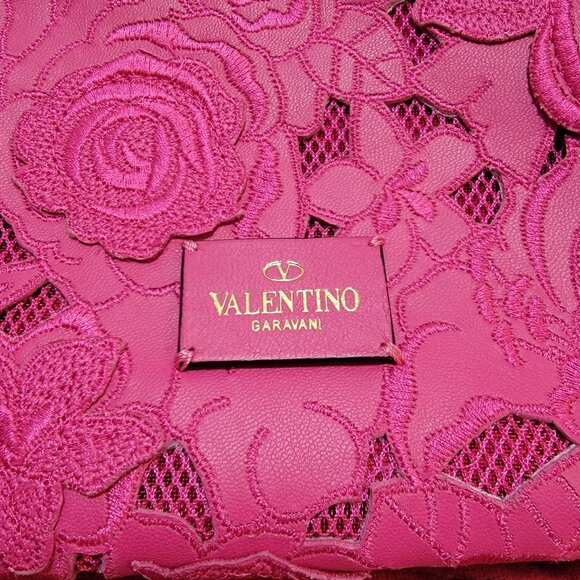 Rare VALENTINO Napa Lace Girello Flap Bag in Fuschia - Picture 13 of 16